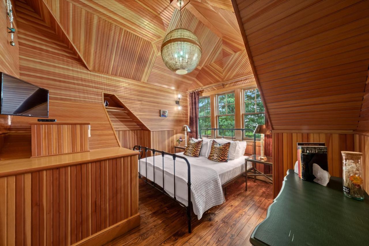 Hotel Mountain Brook タナーズビル エクステリア 写真